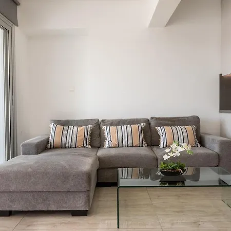 Aura Modern 1br In And Free Parking *