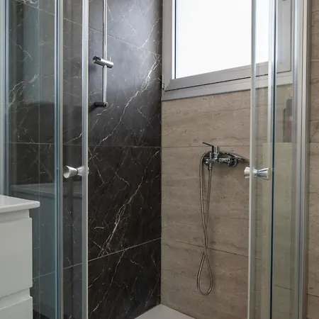 Aura Modern 1br In And Free Parking Lejlighed Limassol