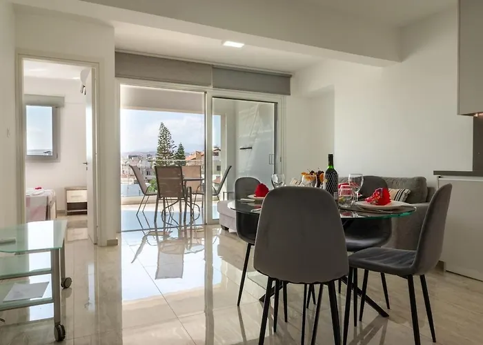Apartmán Aura Modern 1br In And Free Parking Lemesos
