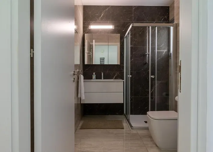 Apartmán Aura Modern 1br In And Free Parking *