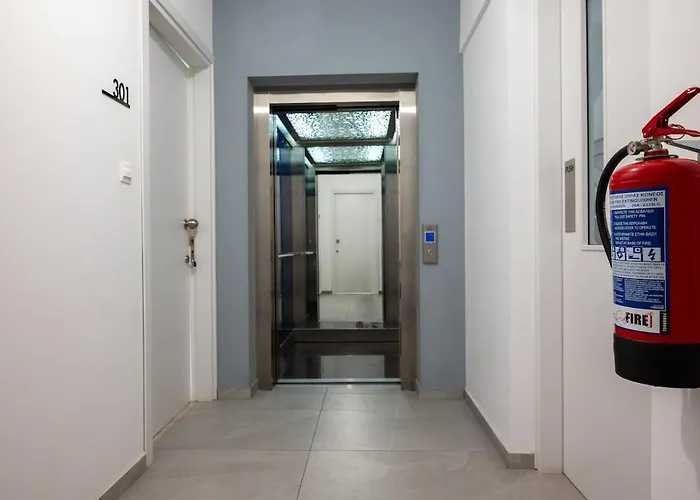 Aura Modern 1br In And Free Parking Apartmán Lemesos